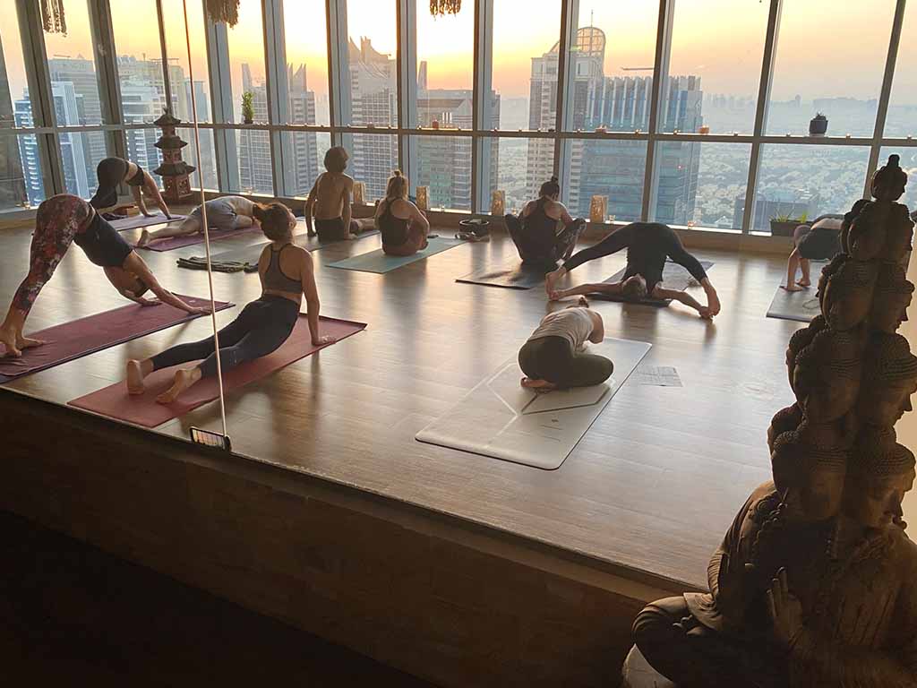 dubai-best-yoga-training-teacher-training-karma-yoga-academy-02